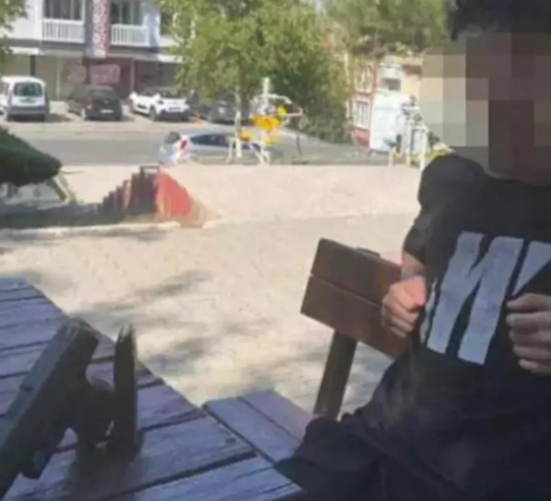 Türkiye'nin Hakan Çakin cinayetinde yeni ayrıntıları! Kafasına bir silah koydu ve onu Tiktok'ta paylaştı ... 2