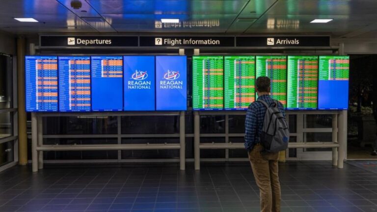 ABD'de kriz derinleşiyor! Yüzlerce uçuş iptal edildiDünya Haberleri
